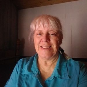 Meet your Posher, Deborah